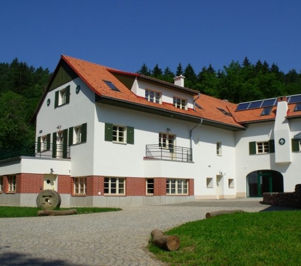 MUJSTIHL_08_01
